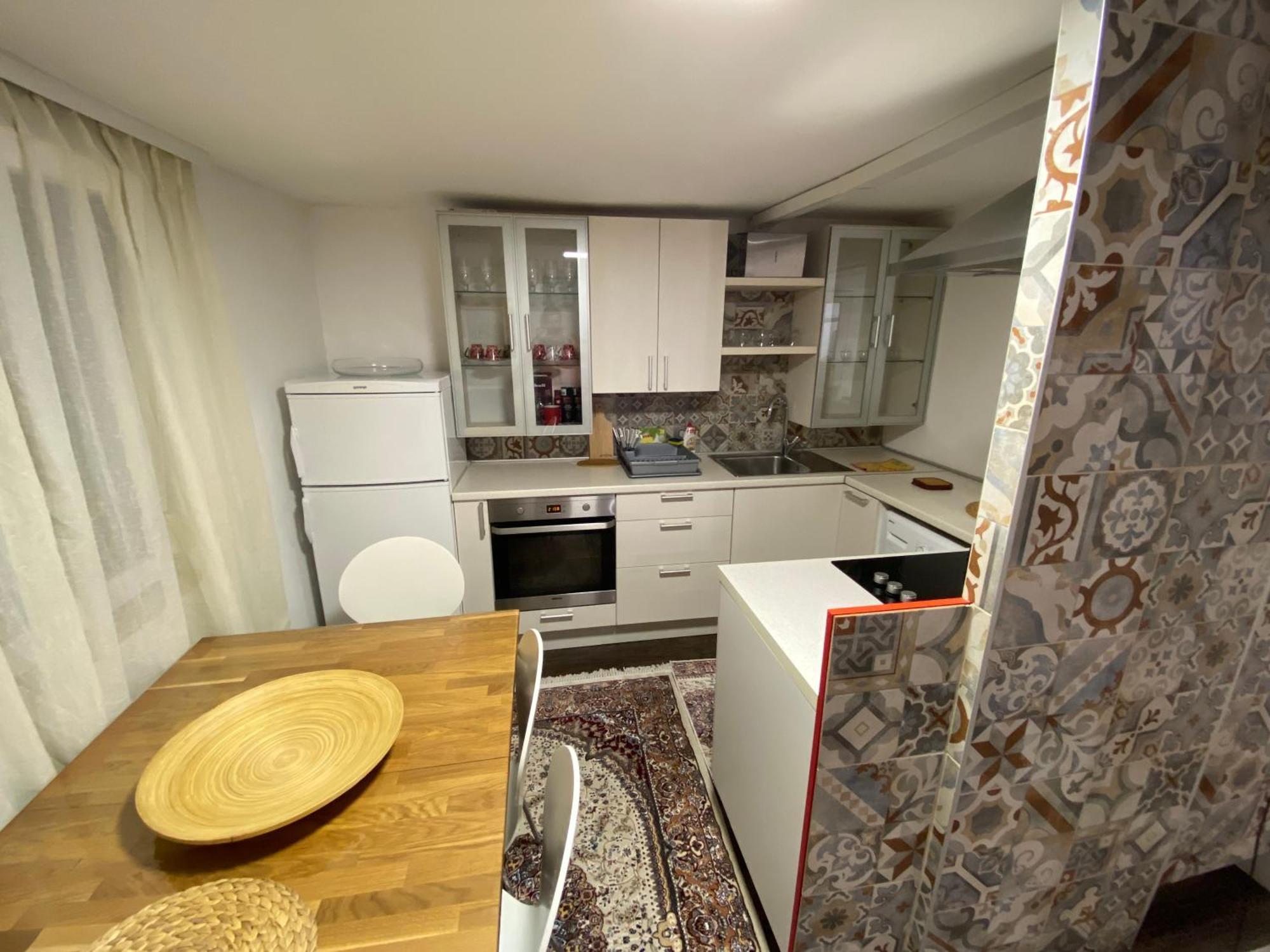 Apartma Deenco