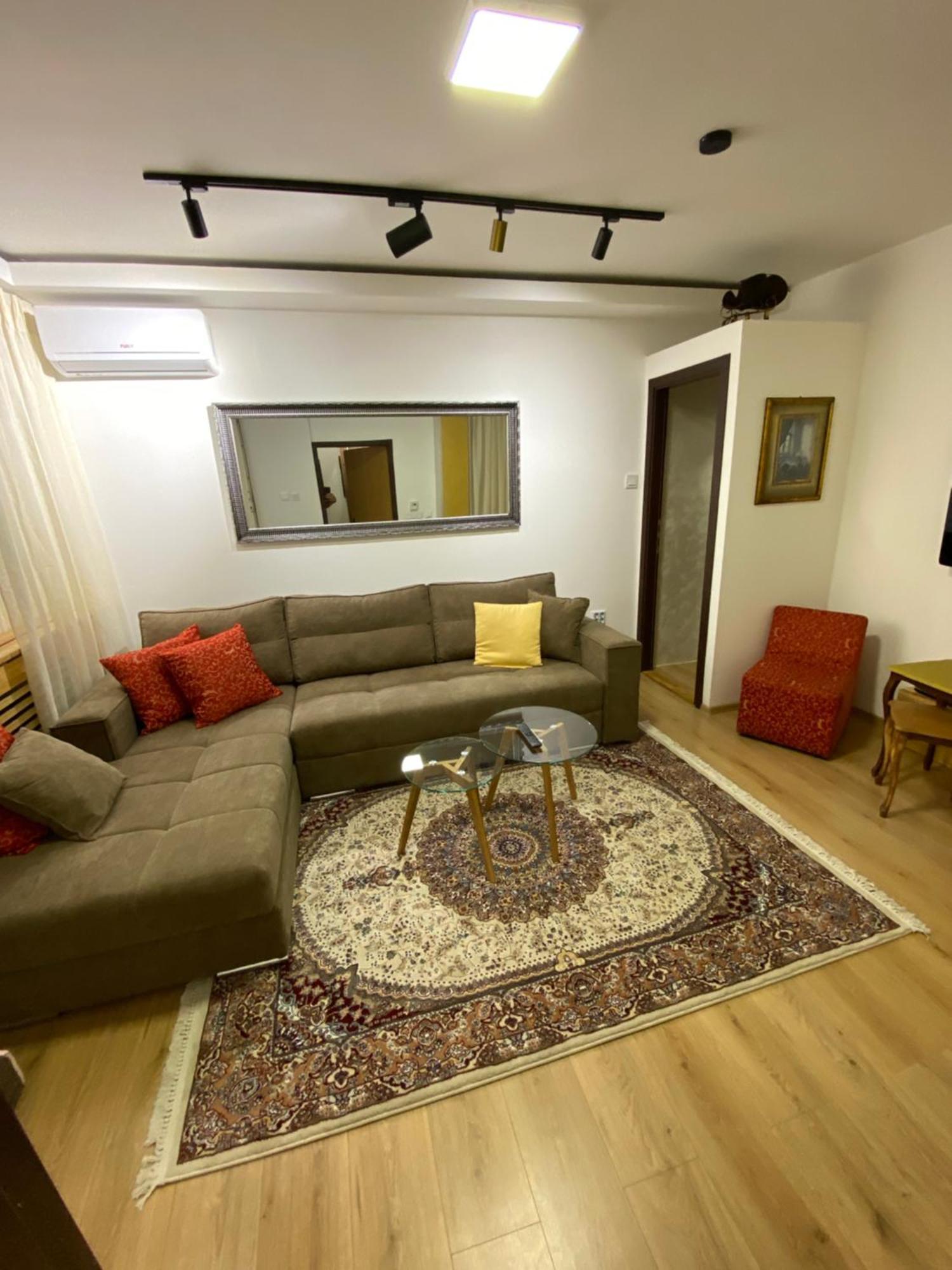 Apartment Deenco *